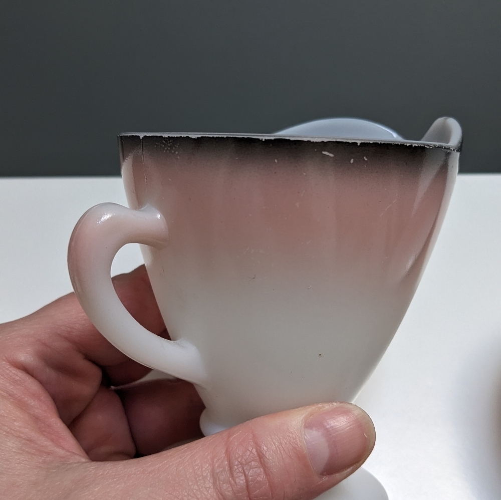 Vintage 1950s Hazel Atlas Pink & Black Ovide Milk Glass Cups and Cream Pitcher - Picture 6 of 9